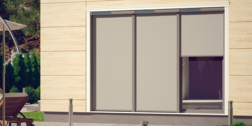 Tot ce trebuie să știți despre copertinele ferestrelor verticale