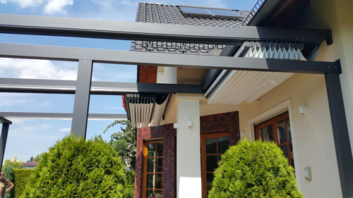 PERGOLA SOLIDĂ DE PERETE DE SIGURITATE