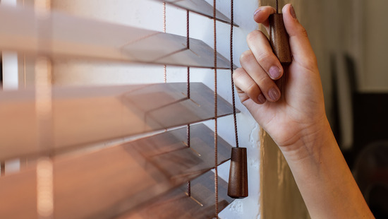 
										Jaluzele venețiene din lemn
																						